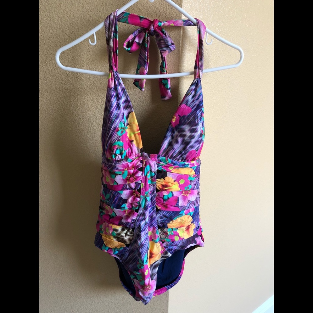 Nanette Lepore 1 pc floral swimsuit